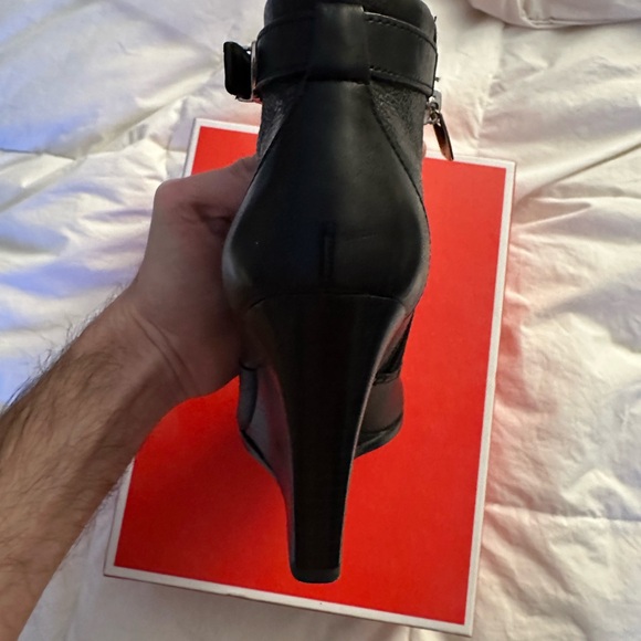 Coach wedge booties worn once 7us - Picture 2 of 4
